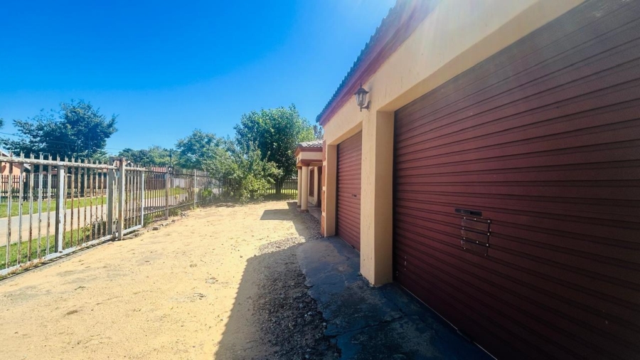 3 Bedroom Property for Sale in Zamdela Free State